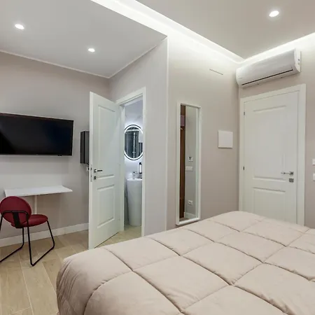 Domus Carducci 13 4*